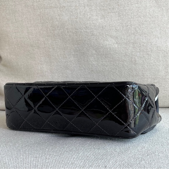 Chanel Black Mini Rectangular Patent Classic Flap Bag - Great Condition - Picture 8 of 11